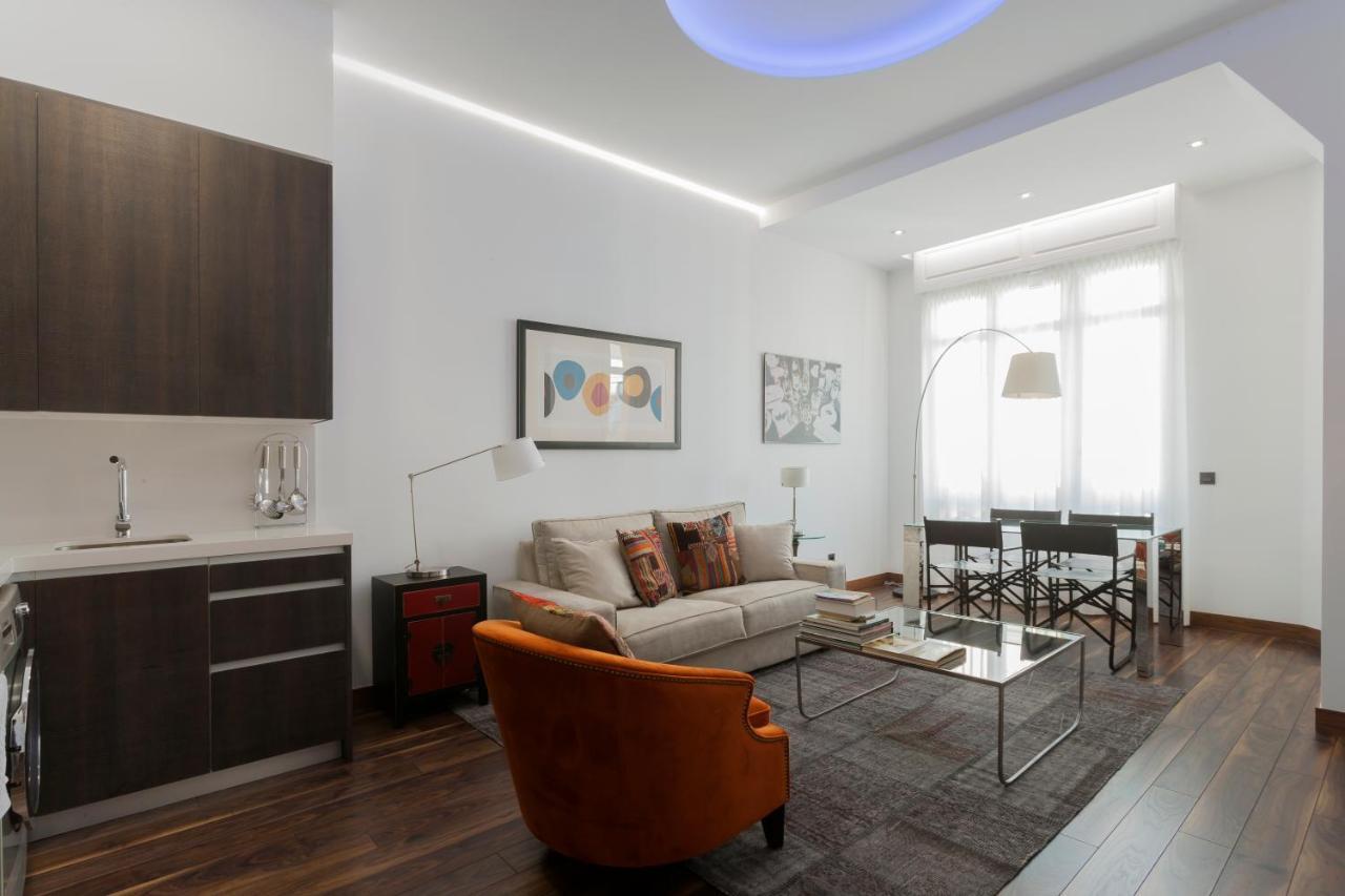 Dobohomes - Gran Via 2 Madrid Bagian luar foto